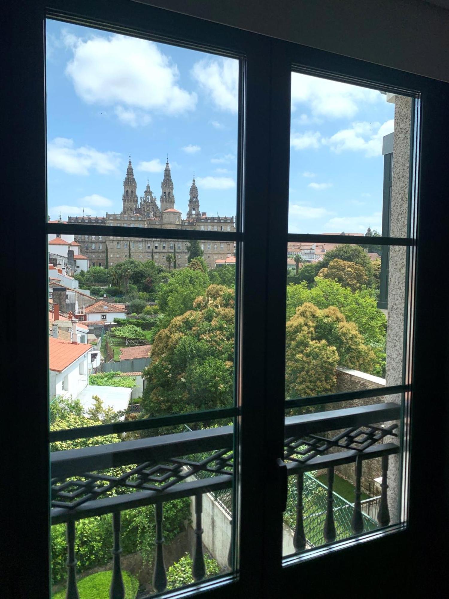 Hotel Pombal Rooms Santiago de Compostela Exterior photo